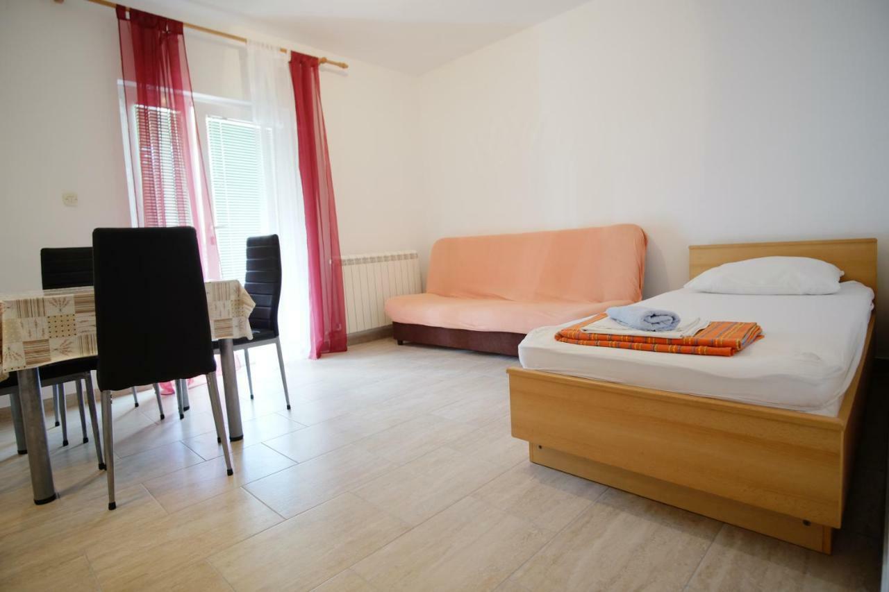 דראגה Apartment Gordana מראה חיצוני תמונה
