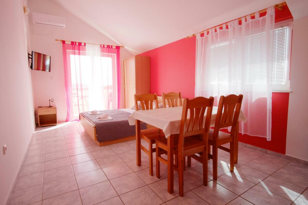 דראגה Apartment Gordana מראה חיצוני תמונה