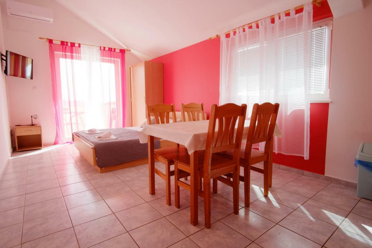 דראגה Apartment Gordana מראה חיצוני תמונה