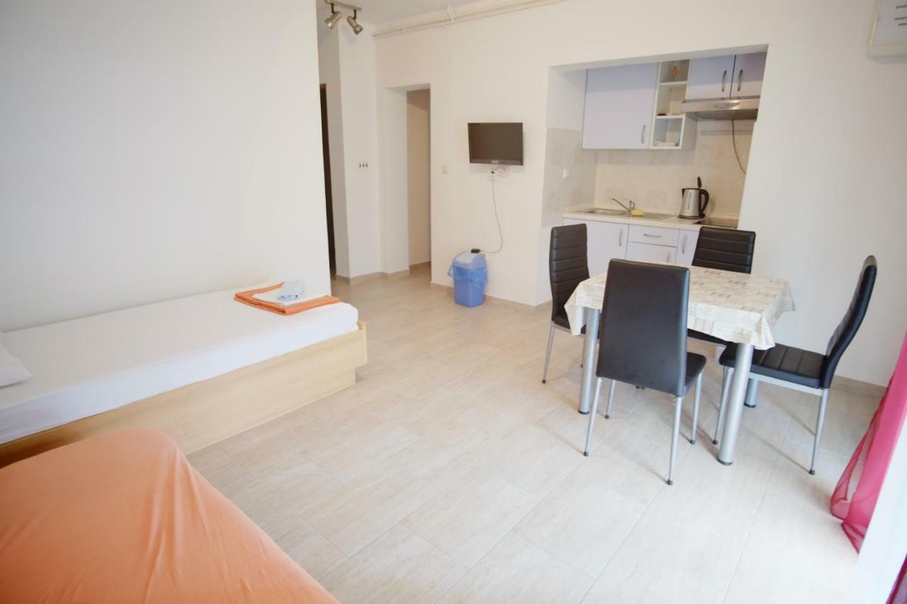 דראגה Apartment Gordana מראה חיצוני תמונה